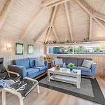 Hothbrod - 1-2km From The Sea By Interhome