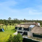 Hothbrod - 1-2km From The Sea By Interhome *