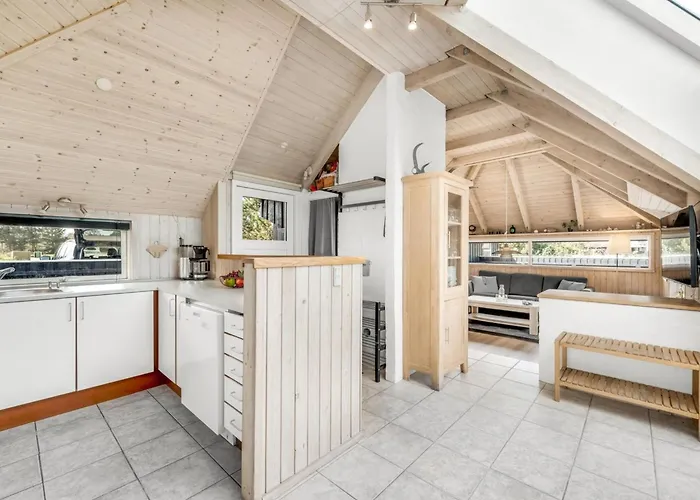 Dom wakacyjny Hothbrod - 1-2km From The Sea By Interhome